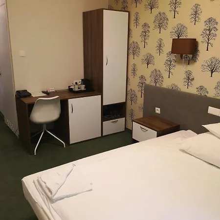 Leśny Kwatera prywatna *